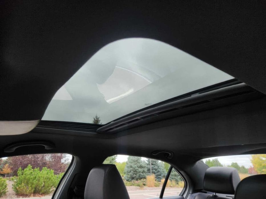 Volkswagen Jetta GLI Autobahn      2014