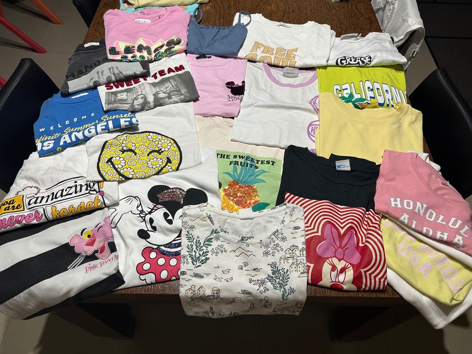 T-shirts menina novas apenas 2€ cada peça