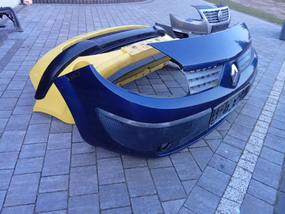 Scenic II Zderzak Przód Przedni