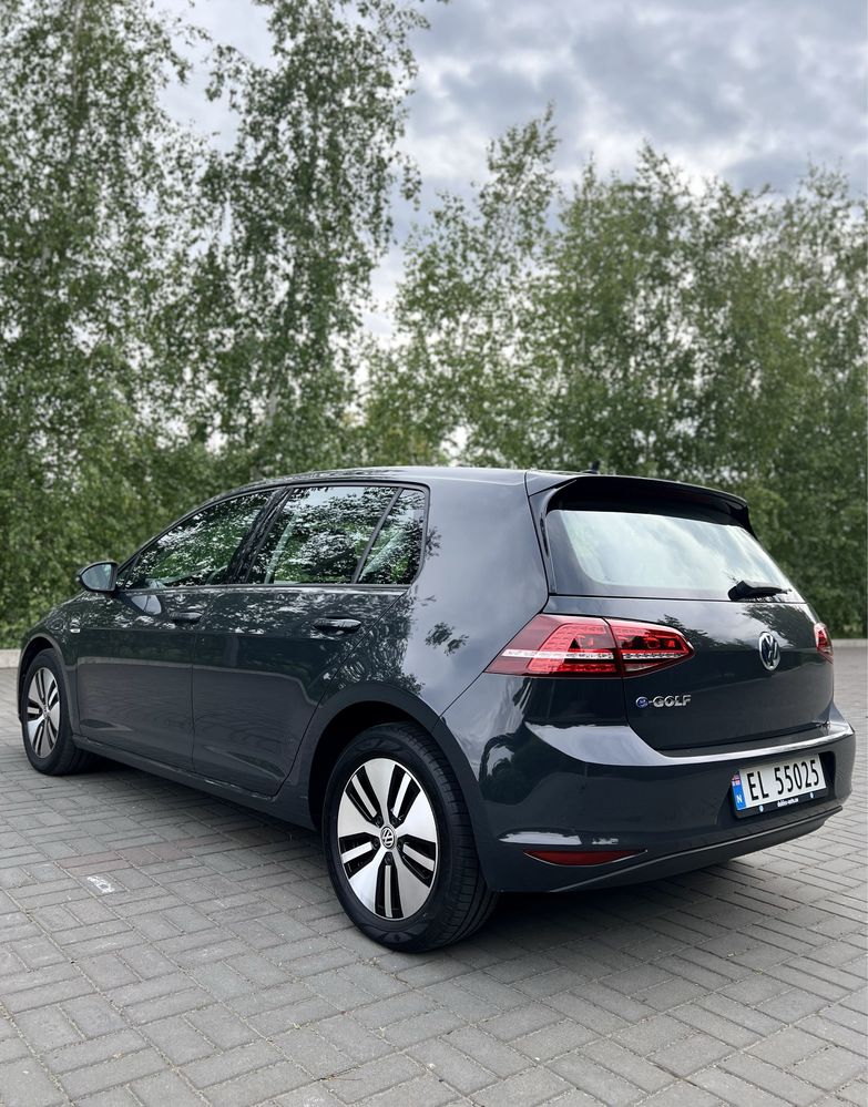 Volkswagen E-Golf 2015рік, 24 kWh, Comfort-line, Urano grey