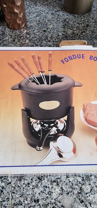 Ferro Fundido Fondue para 6 pessoas