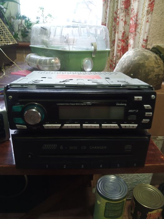 Автомагнитола Оригинал Алпайн 700