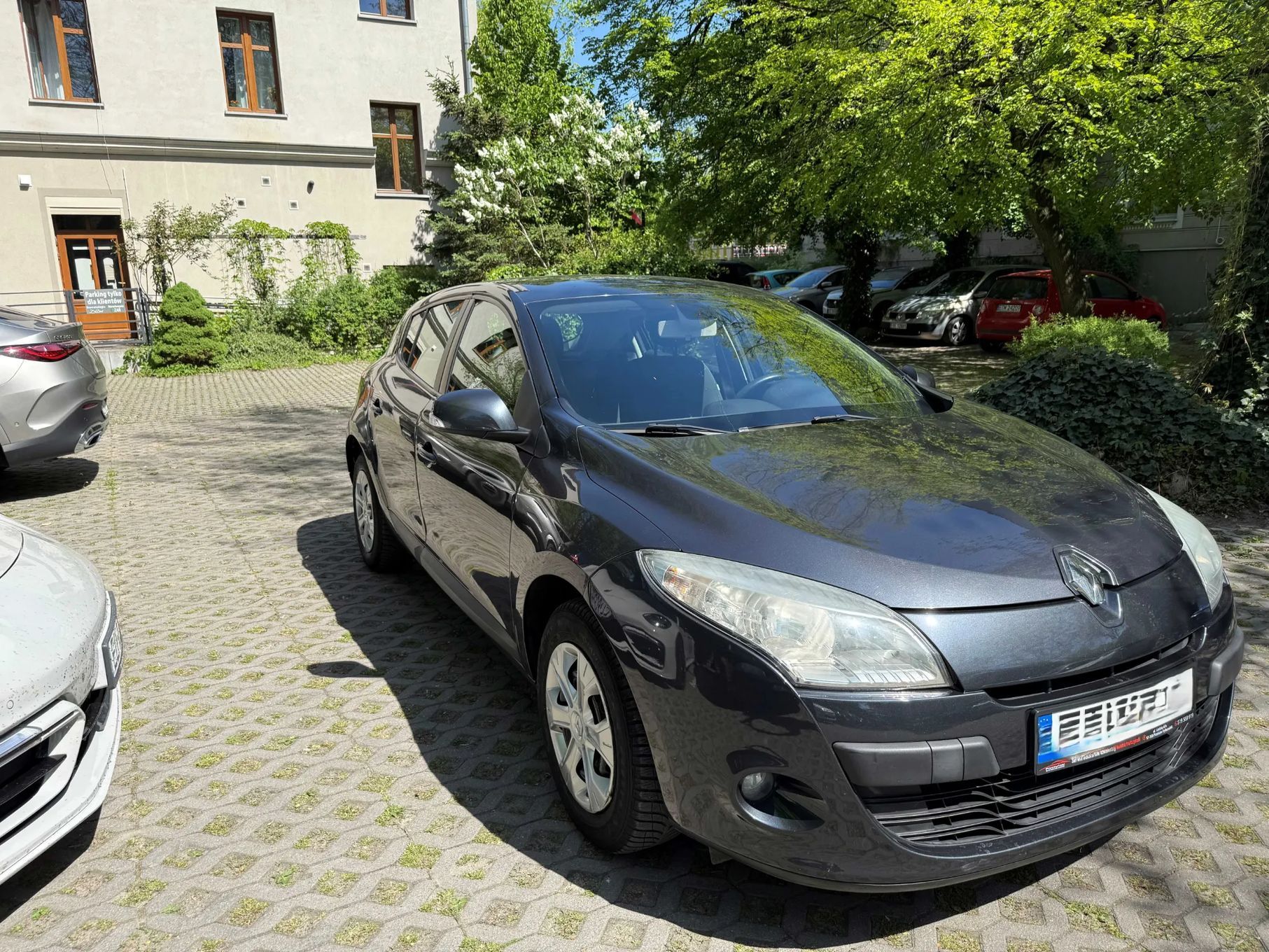 Renault Megane Renault Megane 1.6 benz. | 2009 | 1 właściciel salonPL| 124 tys. km |