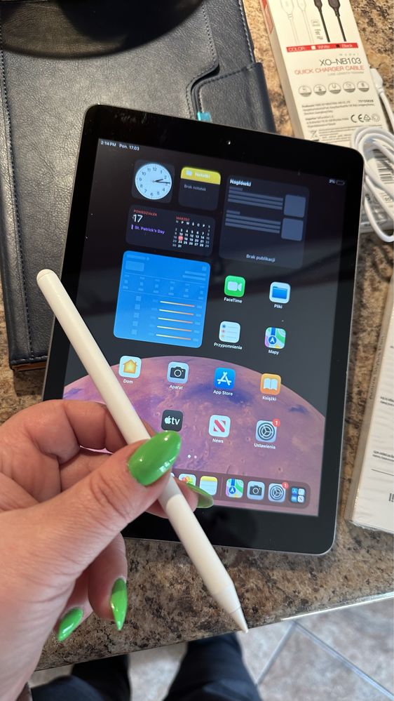Tablet iPad Apple PRO - Touch ID - PROCREATE