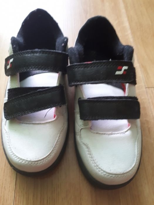 Buty chłopięce 32,33