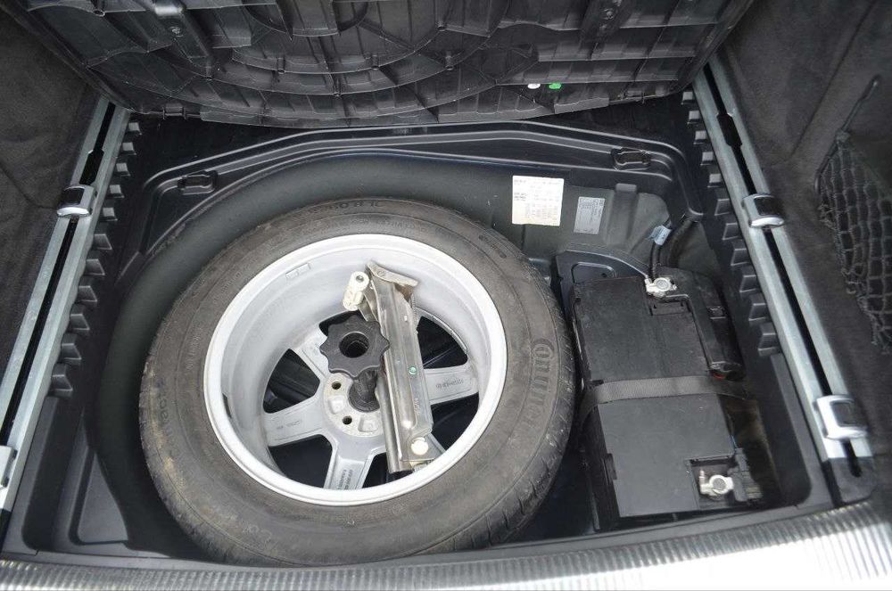 Audi A6C6(FL) 2010 rest 2.0tdi avant automatic , синій  ,  автомат