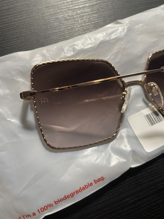 Óculos de sol Ana Hickmann