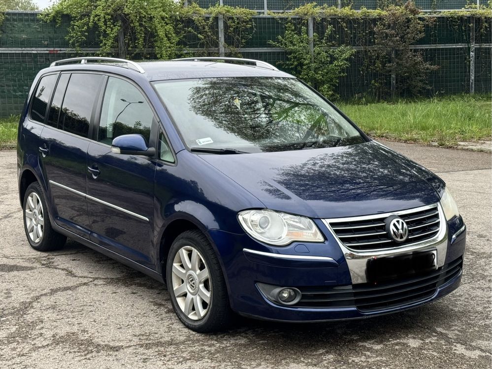 Vw touran 2.0 cng lpg benzyna lift klima zdrowy sprawny hak zamiana