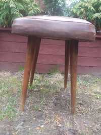 Drewniany stołek ryczka taboret patyczak PRL typ 270-25 do renowacji