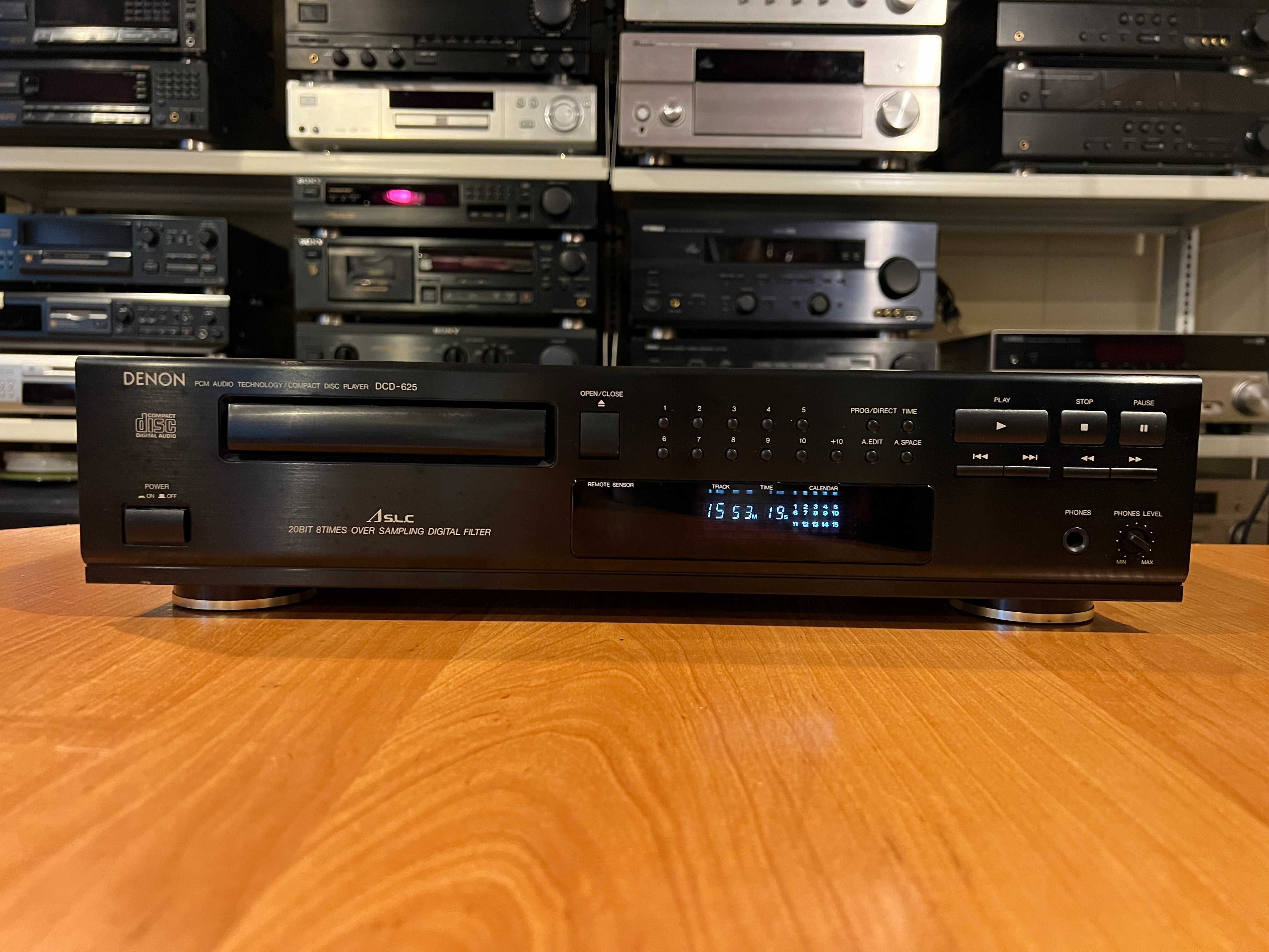 Odtwarzacz płyt CD Denon DCD-625