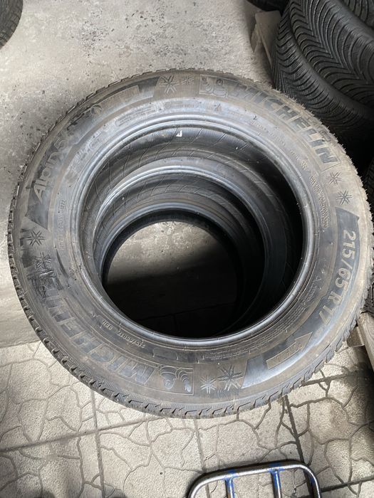 Шини 215 65R17 99H Mechelin Alpin 5