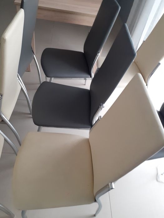 Krzesła do salonu lub kuchni 8 sztuk
