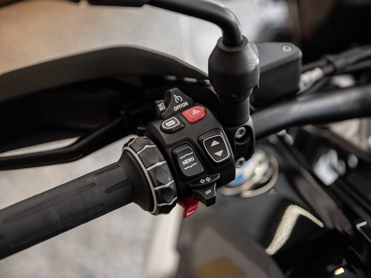 BMW R1300GS 2024 Triple Black – Full Extras | Garantia | Profissionais