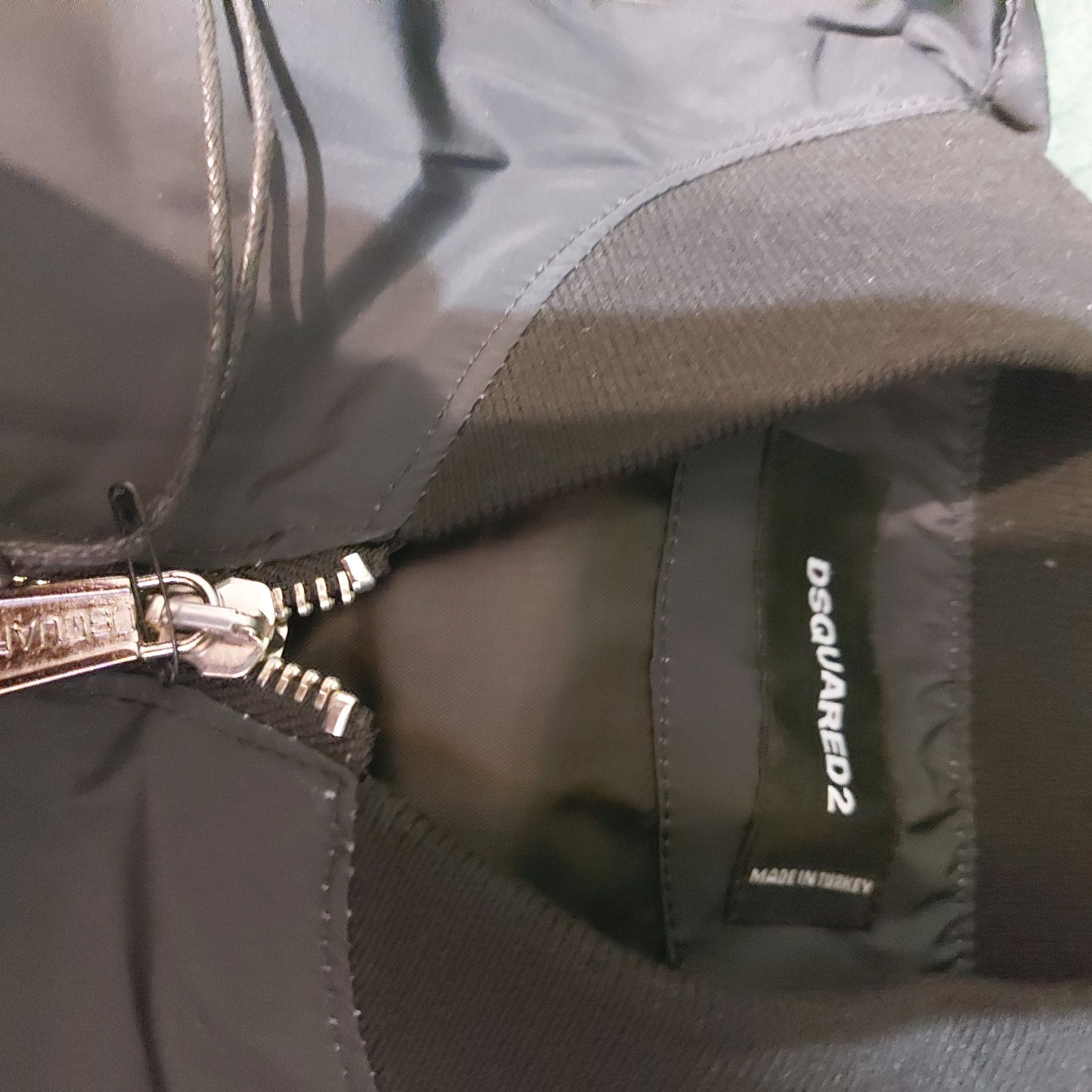 Śliczna damska kurteczka Dsquared2