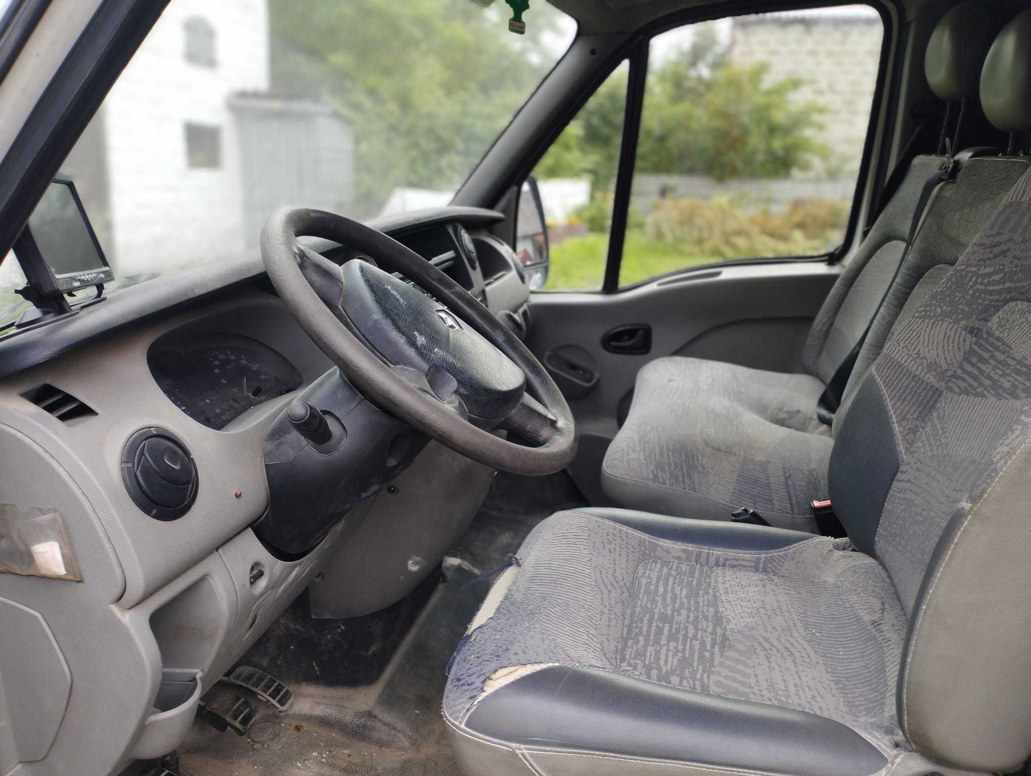 Sprzedam Renault Master 2.5 2004r
