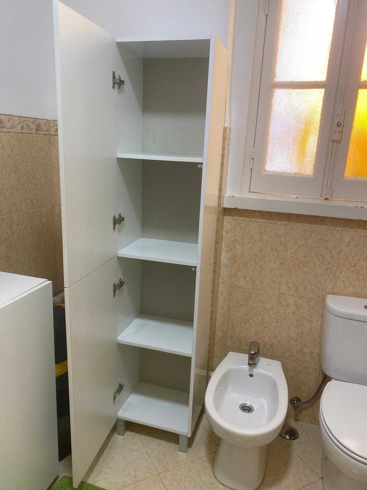 Móvel WC branco em bom estado