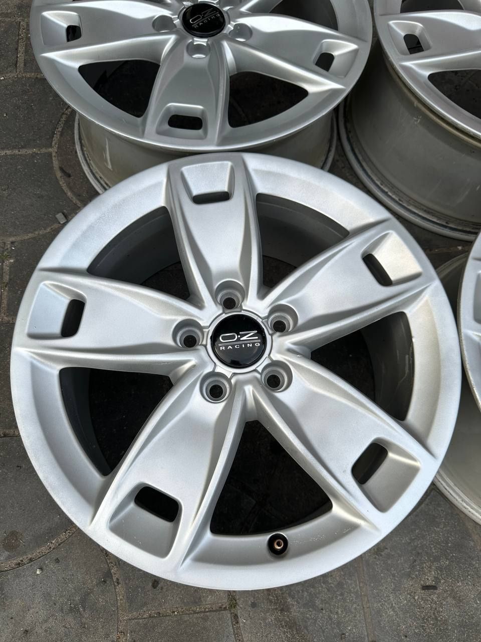 Диски 5/110 r17 на джип Cherokee compass