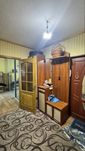 Продам 2 ккв в центре Чугуева (1 эт )