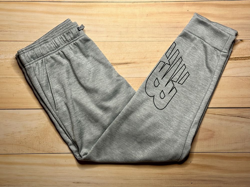 Штаны New Balance Tenacity Perf Fleece