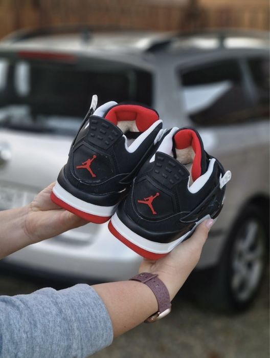 Кроссовки Jordan 4