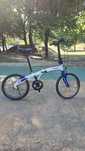 Bicicleta dobrável semi-nova