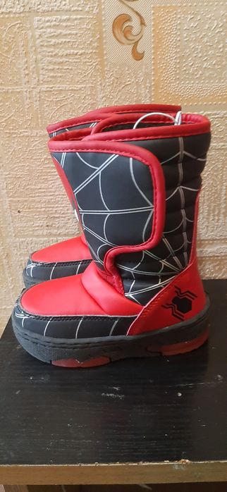 Ботиночки дитячі