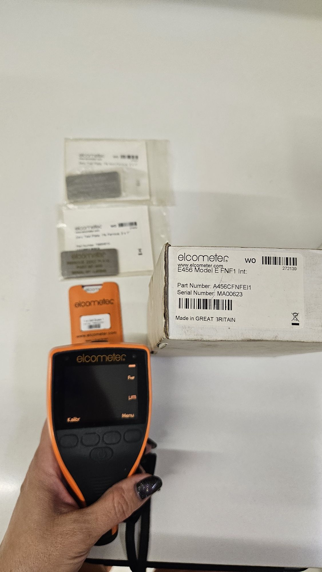 Miernik grubości powłok  lakieru sonda Elcometer 456E folie i płytki