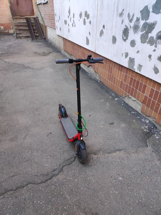 Електросамокат Ninebot by Segway D28E Вантажопідйомність до 120 кг