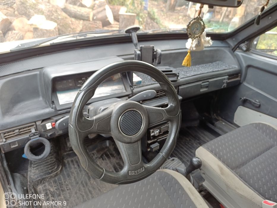 Автомобіль Ваз 2108