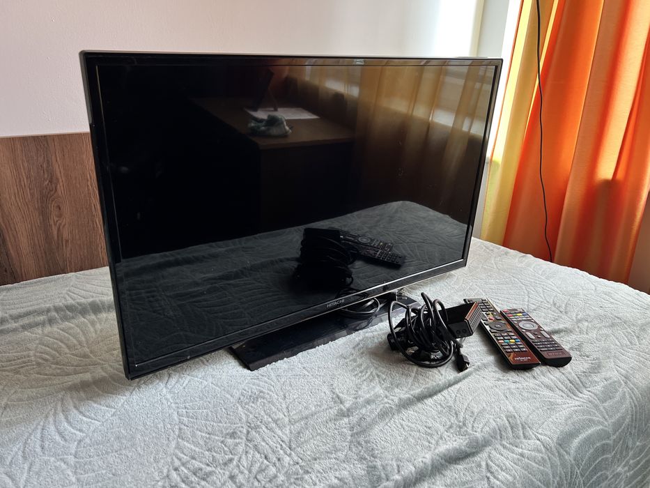 Telewizor Hitachi 32HBC01 + dekoder + zaprogramowany pilot