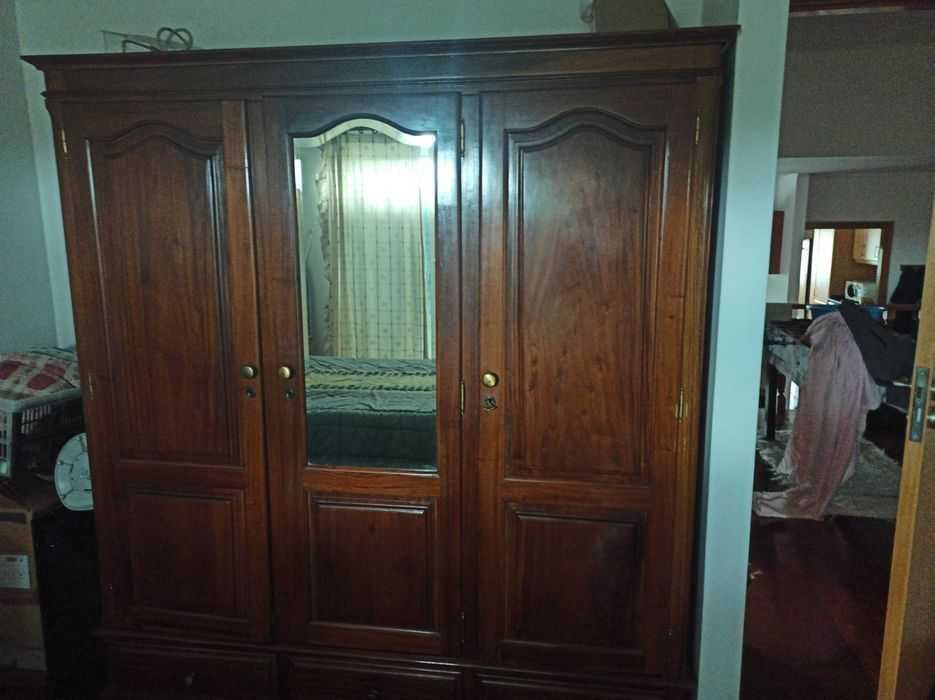 Quarto completo madeira