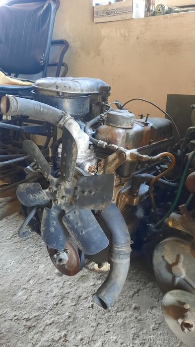 Uaz 469 b silnik 2.4 orginalny benzyna stan bardzo dobry polecam