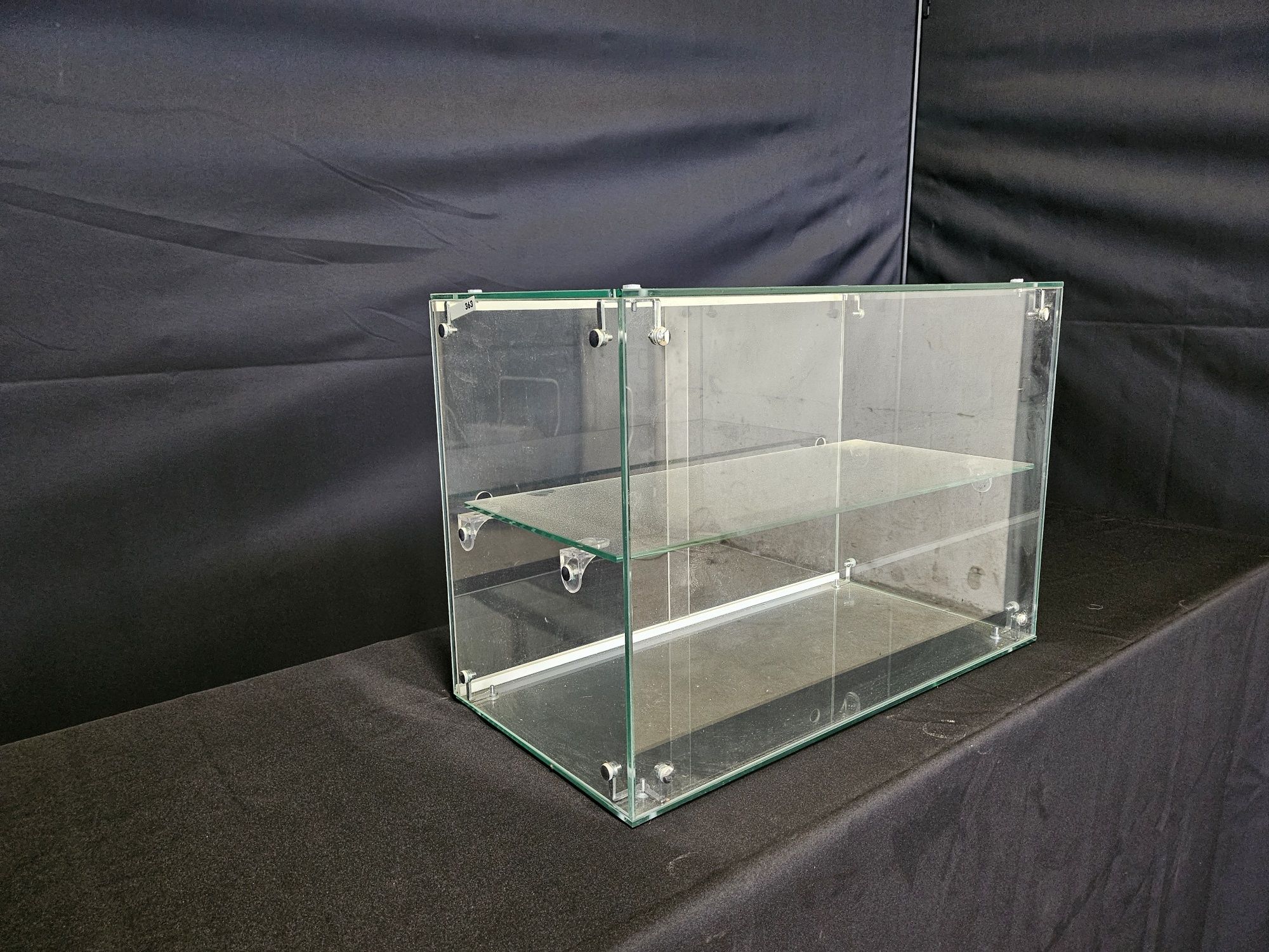 Vitrine de bancada neutra