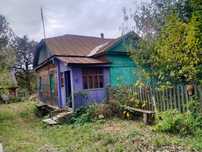 Продам будинок в селі межирич сумська область. ТОРГ.