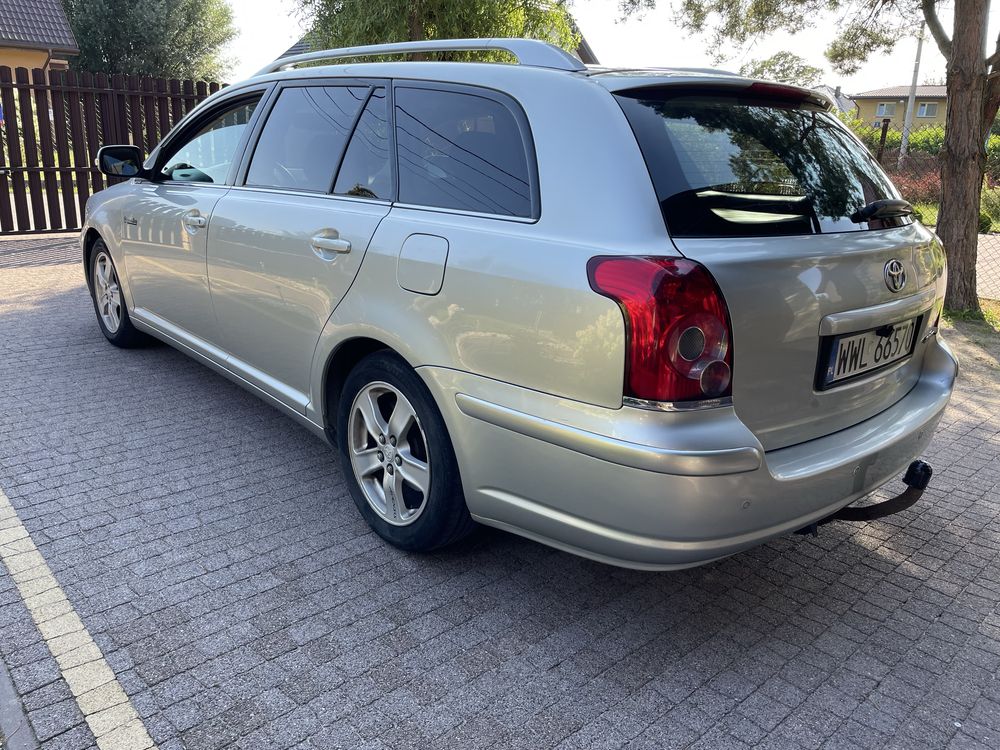 TOYOTA Avensis II kombi 1.8 VVT-I 129KM POLIFT