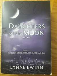 Daughters of the moon- Lynne Ewing