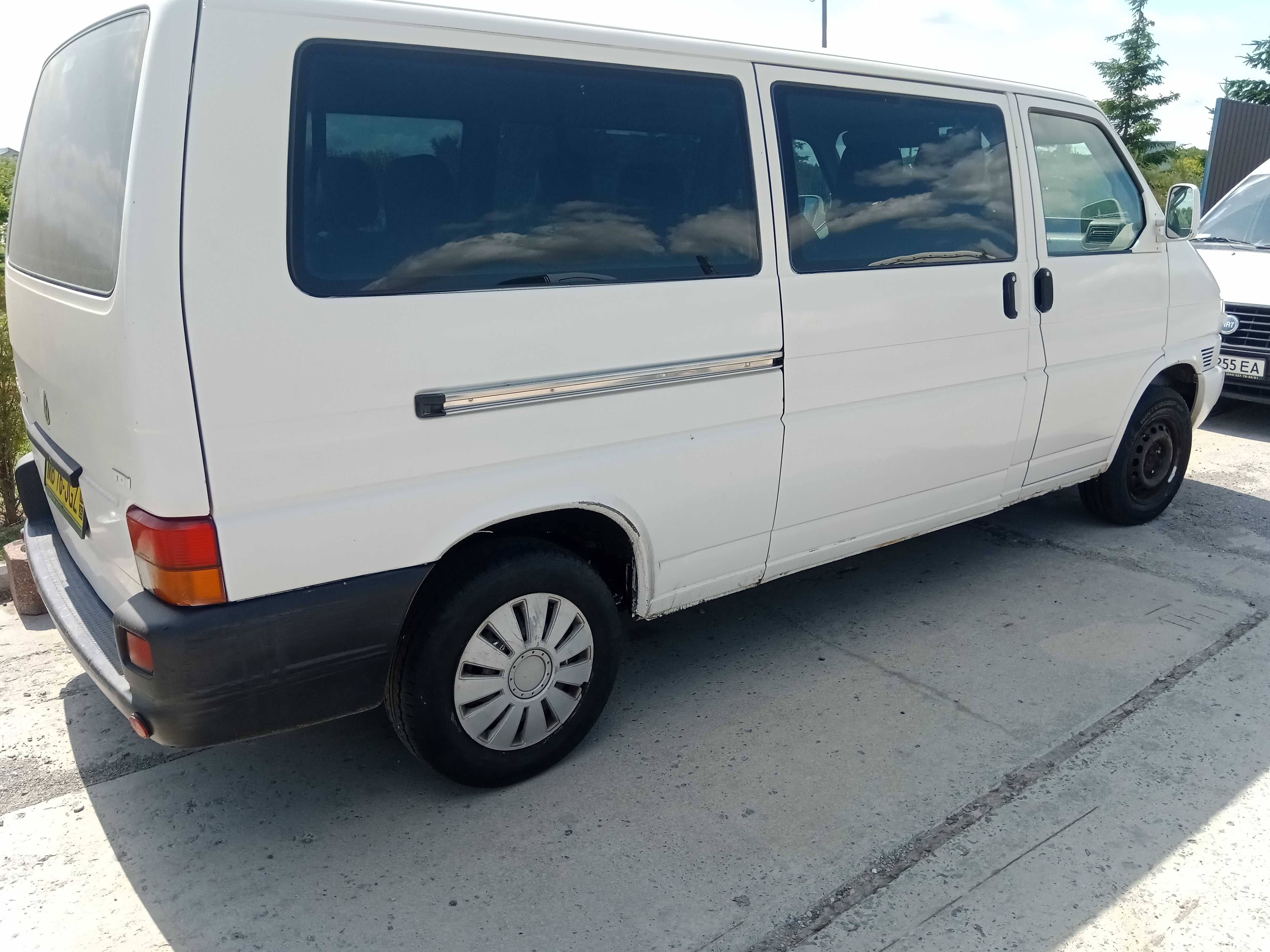 продам vw transporter t4 2,5 тді для ЗСУ довгий 75квт