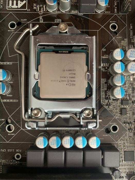 ASRock B75 Pro3 с Intel i3-3220