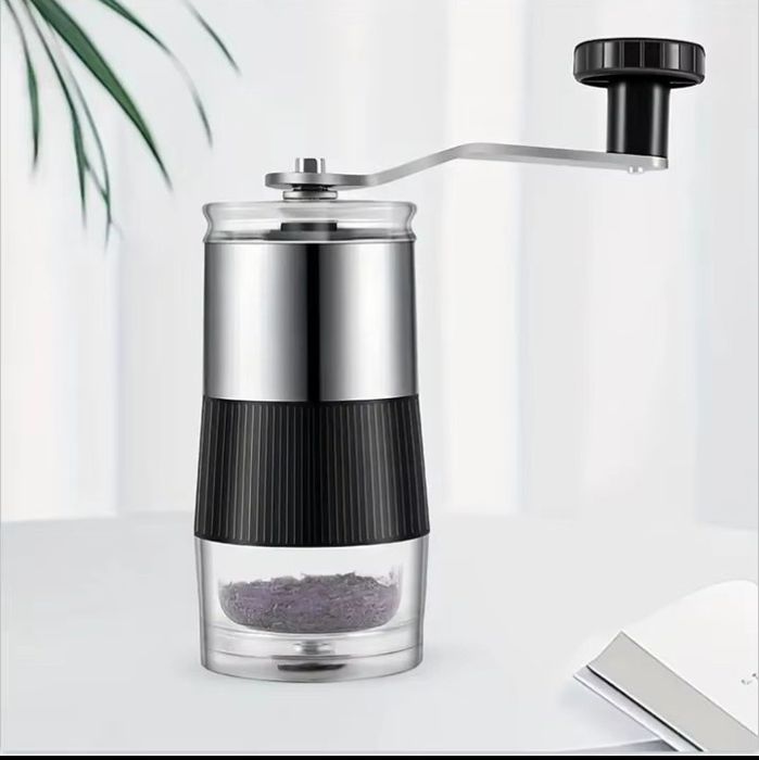 Młynek do kawy ręczny.