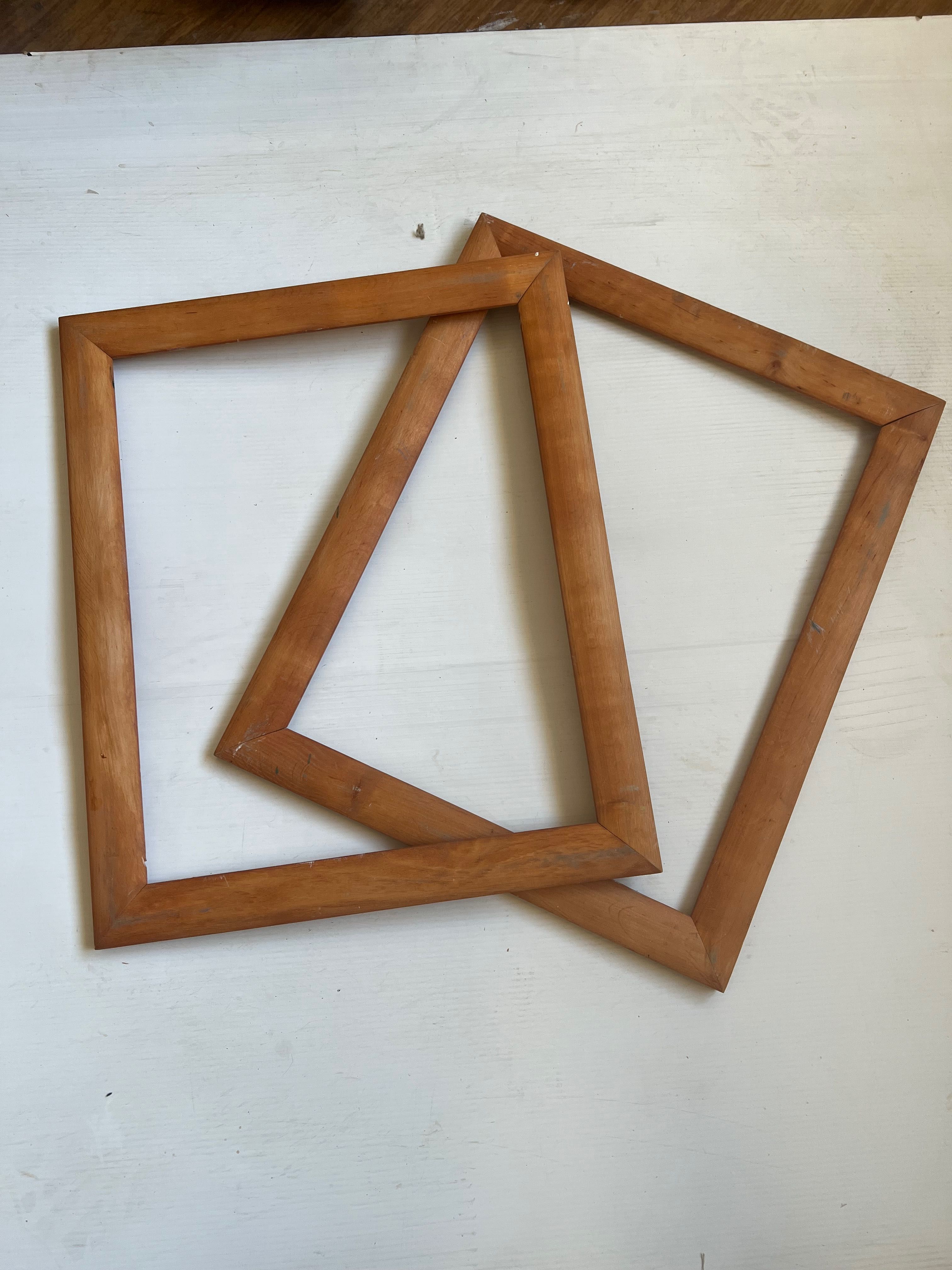 Ramki drewniane x 2  (40/48)