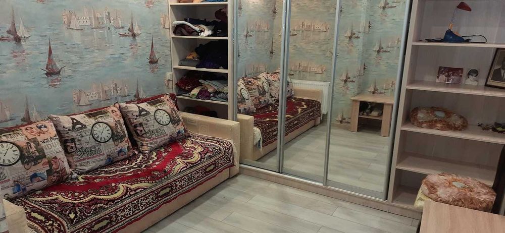 Комфортная, тёплая 2 (+1) квартира с персональным входом.