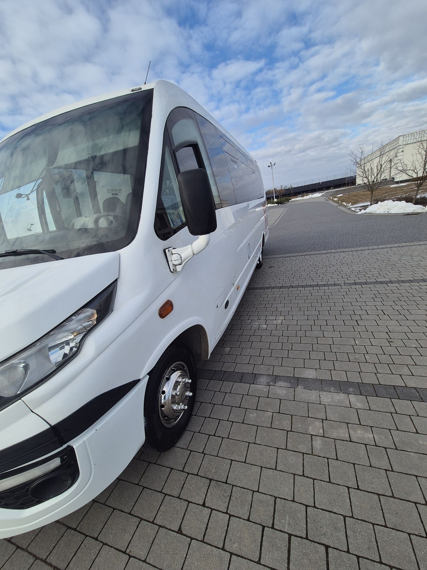 Autobus Iveco Daily