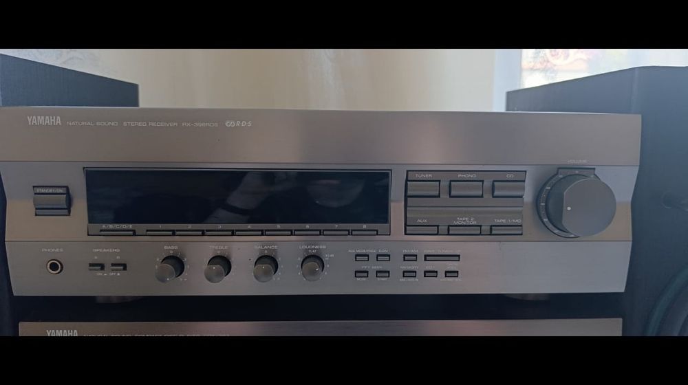 Wieża stereo w idealnym stanie