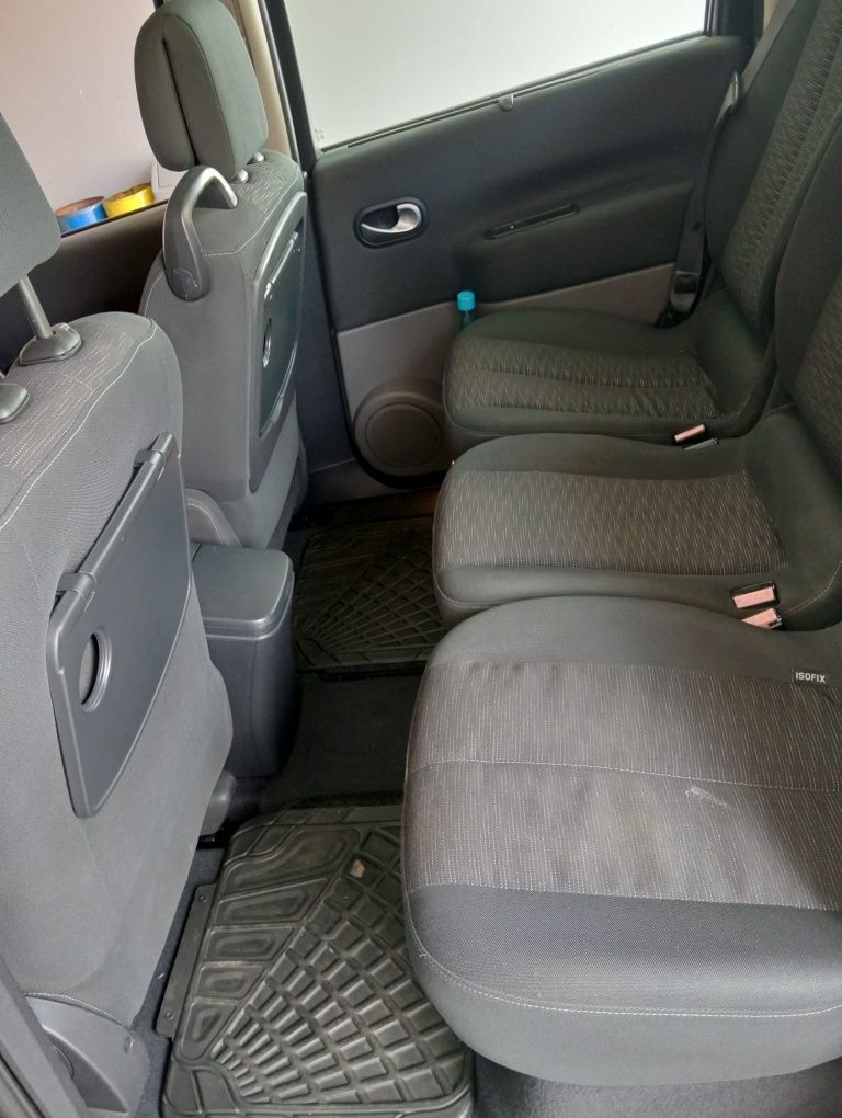 Renault Scenic 1.5 dci