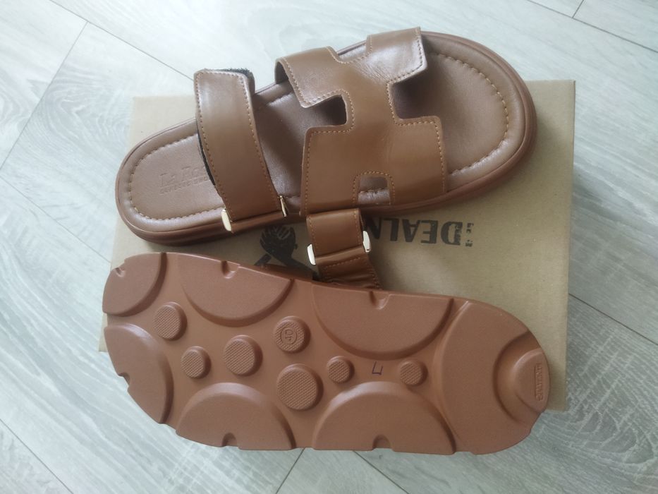 Шльопки, тапки. Шкіра 40 розмір.