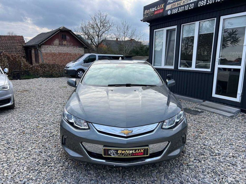 Chevrolet Volt 2017, 1,5 гібрид.