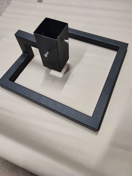 Stojak na choinkę loft