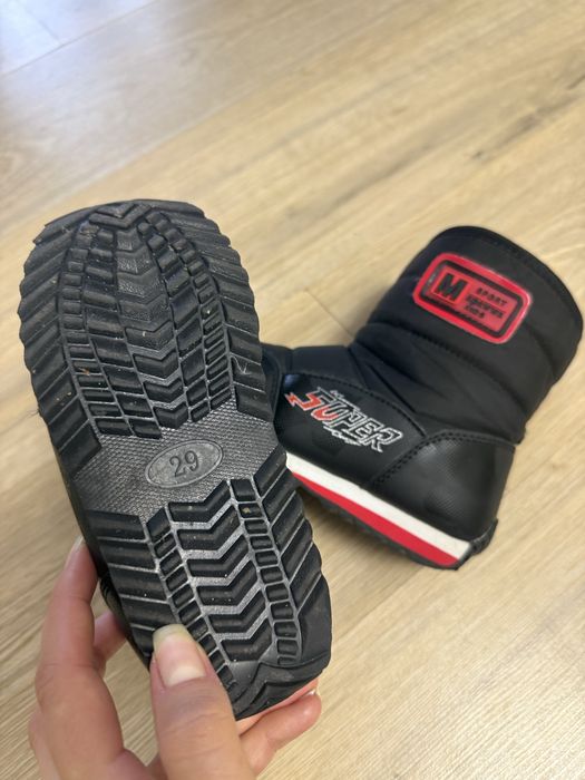 Зимове взуття черевики