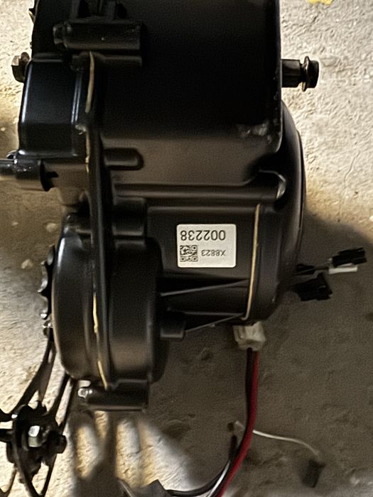 Rama GIANT XL + silnik Yamaha SyncDrive NOWE (rower elektryczny)