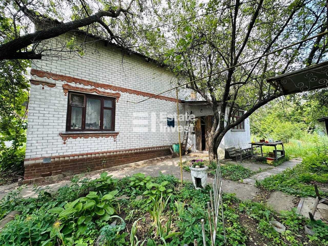 Продам 2 поверховий будинок у м. Південне, вул. Єдності, 68